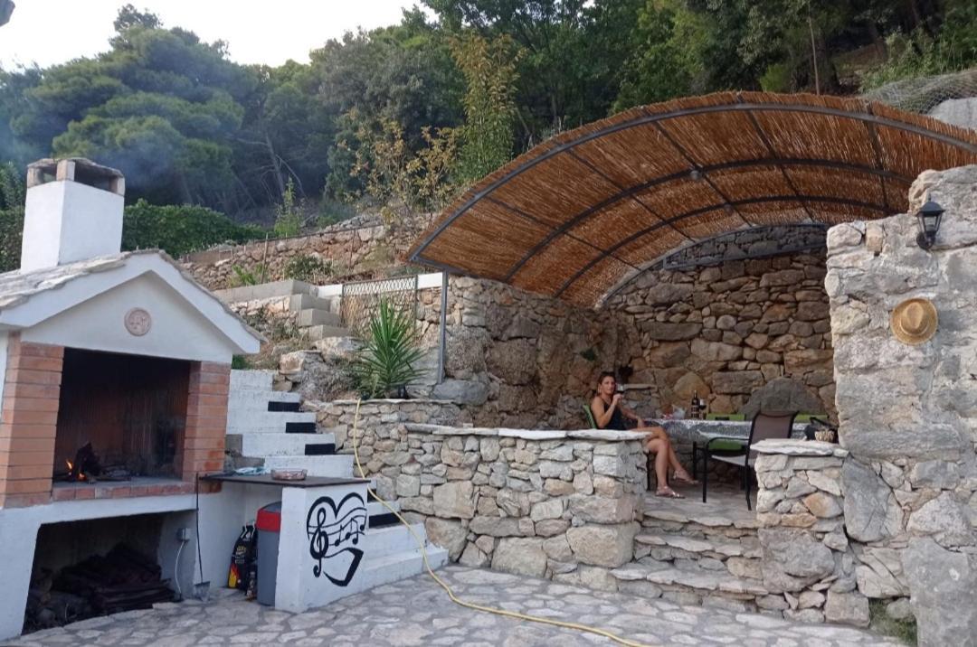 Villa Kuca Za Odmor Leptiric Pisak Exterior foto
