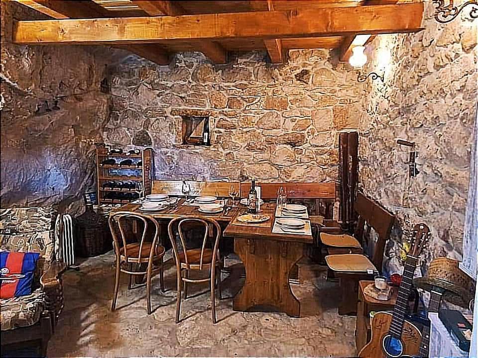Villa Kuca Za Odmor Leptiric Pisak Exterior foto