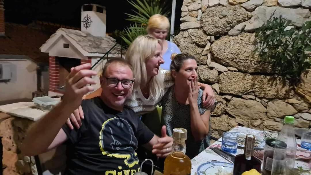 Villa Kuca Za Odmor Leptiric Pisak Exterior foto
